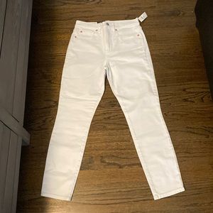 Gap white jeans NWT, skinny high rise stretch, size 28/6 short